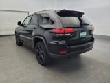 Used 2020 Jeep Grand Cherokee Laredo image 5