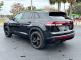 New 2025 Volkswagen Atlas Cross Sport SEL R-Line image 4