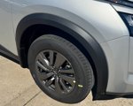 New 2025 Nissan Pathfinder SV w/ SV Premium Package image 3