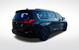 New 2026 Chrysler Pacifica Limited w/ S Appearance Package image 6