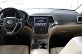 Used 2018 Jeep Grand Cherokee Limited image 3