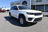 New 2025 Jeep Grand Cherokee Laredo image 3