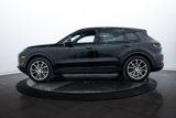 Certified 2024 Porsche Cayenne image 3