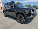 Used 2023 Jeep Renegade Latitude image 3