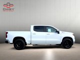 Used 2022 Chevrolet Silverado 1500 LT w/ Z71 Off-Road Package image 3