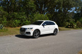 Used 2018 Audi SQ5 Premium Plus w/ Navigation Package image 4