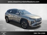 New 2025 Hyundai Tucson SEL image 3