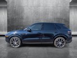 Certified 2022 Porsche Cayenne image 2