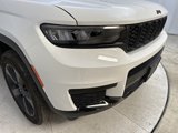 Used 2023 Jeep Grand Cherokee L Laredo image 5