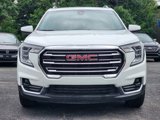 Used 2022 GMC Terrain SLT image 2