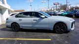 New 2024 BMW i7 xDrive60 w/ Executive Package image 3