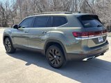 New 2026 Volkswagen Atlas SE image 3