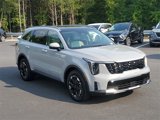 New 2025 Kia Sorento S image 3