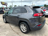 Used 2016 Jeep Cherokee Latitude w/ Comfort/Convenience Group image 2