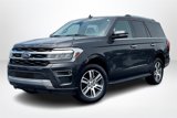 Used 2024 Ford Expedition Limited image 3