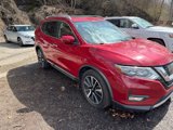 Used 2017 Nissan Rogue SL w/ SL Premium Package image 2