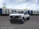 New 2025 Ford F350 4x4 Crew Cab DRW Super Duty image 2