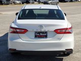 Used 2020 Toyota Camry LE image 3