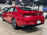 Used 2021 Hyundai Elantra SEL w/ Convenience + Premium Package image 3