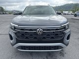 New 2025 Volkswagen Atlas Peak Edition SE image 2