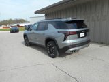 New 2025 Chevrolet Traverse Z71 w/ Enhanced Driving Package image 3
