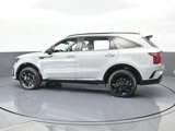Certified 2023 Kia Sorento SX image 3