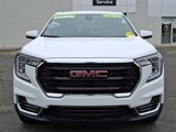 Used 2024 GMC Terrain SLE image 2