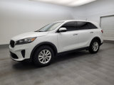 Used 2019 Kia Sorento LX image 2