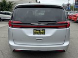 Certified 2024 Chrysler Pacifica Touring-L image 5