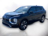 New 2025 Mitsubishi Outlander SE image 2