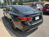 Used 2022 Nissan Altima 2.5 SR w/ Midnight Edition Package image 5