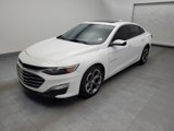 Used 2020 Chevrolet Malibu LT image 2