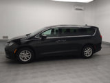 Used 2022 Chrysler Voyager LX image 2