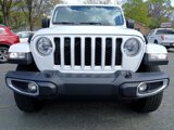 Used 2021 Jeep Gladiator Overland image 3