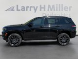 New 2025 Jeep Grand Cherokee Summit image 2