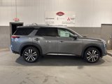 New 2025 Nissan Pathfinder Platinum image 2