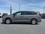 New 2025 Chrysler Pacifica Select image 5