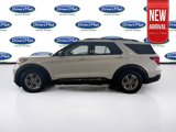 Used 2024 Ford Explorer XLT w/ Equipment Group 202A image 5