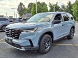 Certified 2023 Honda Pilot TrailSport image 3