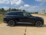 Used 2024 Lincoln Aviator Reserve w/ Equipment Group 201A image 2