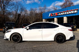 Used 2025 Toyota Camry SE image 3