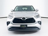 Used 2024 Toyota Highlander LE image 2