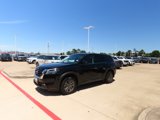 Used 2024 Nissan Pathfinder S image 2