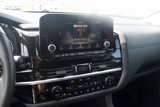 Used 2025 Nissan Pathfinder SV image 6