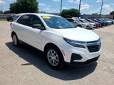 Used 2022 Chevrolet Equinox LS w/ LS Convenience Package image 4
