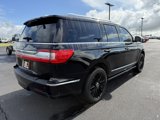 Used 2021 Lincoln Navigator Reserve w/ Luxury Package image 3