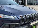 Used 2016 Jeep Cherokee Trailhawk w/ Leather Interior Group image 5
