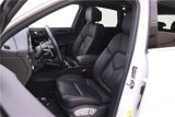 Certified 2024 Porsche Macan image 5