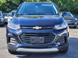 Used 2022 Chevrolet Trax LT w/ LT Convenience Package image 2