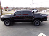 Used 2023 Toyota Tacoma TRD Off-Road image 6